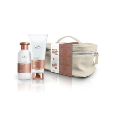 Wella Professionals FUSION gift set